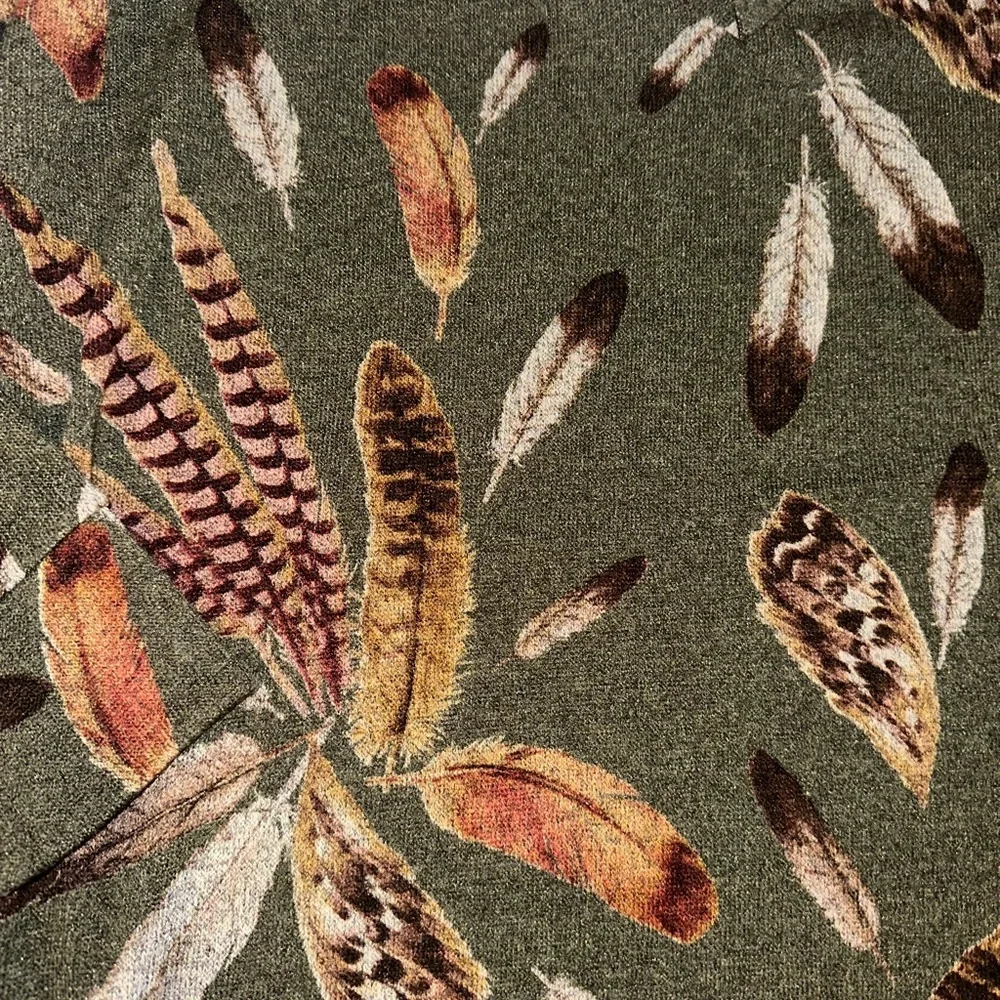 Bellamie Olive Feather Print V-Neck Sweater Dress Pockets Fall Boots Autumn - Picture 2 of 7